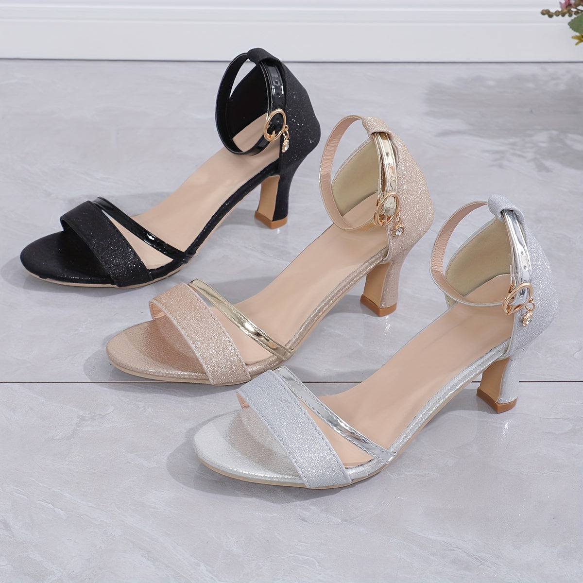 Ladies' New Stylish And Versatile Low Heels