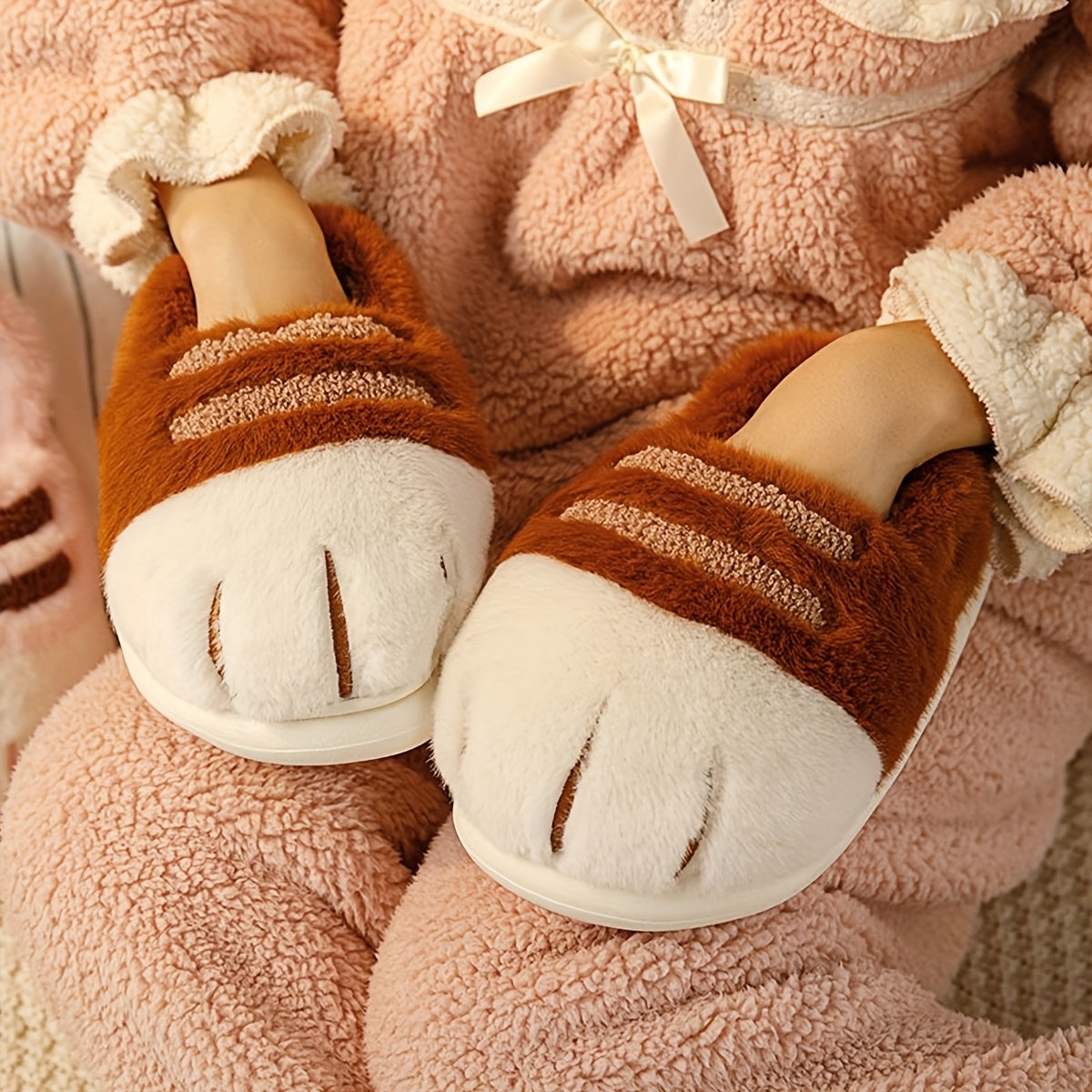 Women's Slippers- Cartoon Cat Paw